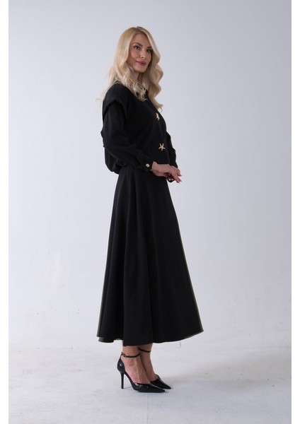 Siyah Beli Lastikli Deniz Yıldızı Çıt Çıt Kapamalı Ceket Detaylı Etekli Takım 4592269.01