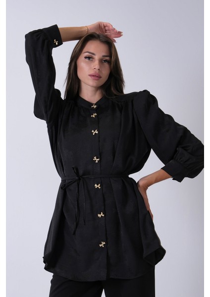 Siyah Hakim Yaka Bel Bağlamalı Desenli Tunik 4595333.01 fırsatları