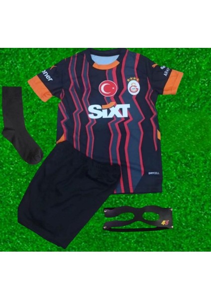 Gâ'la'tâ'sar'ây 5 Yıldızlı #45 V.îctor' O'sîmhen' Alternatif Çocuk Forması 5'li Set+Maske Siyah modelleri