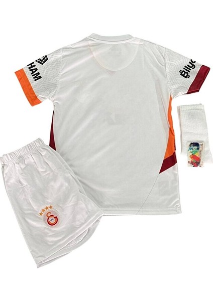2024/25 Galatâsarây. Isimsiz Deplasman Çocuk Forma 5-Yıldız 4 Lü Set Beyaz modelleri