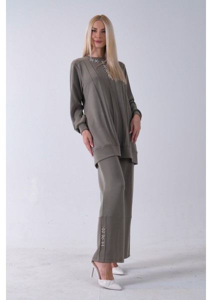 Haki Yaka ve Pantolon Paçası Taş Detaylı Tunikli Takım 4703048.23 fiyatları