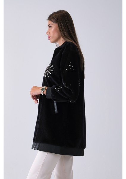 Siyah Üzeri Taş Detaylı Yandan Cepli Peluş Hırka 4701420.01