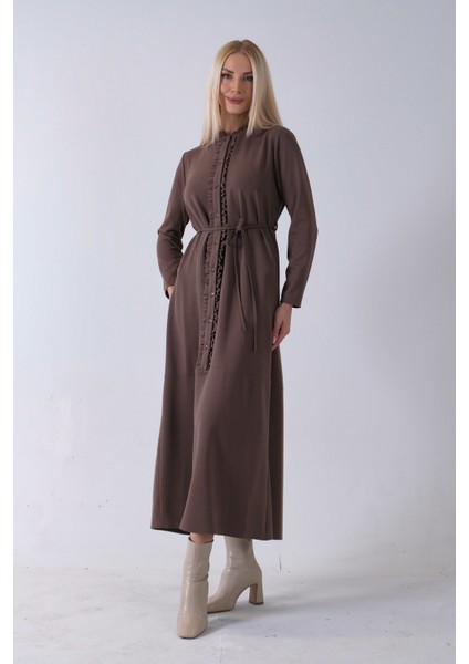 Kahve Belden Bağlamalı Yaka Fırfır Detaylı Düğme Kapamalı Elbise 4571574.05