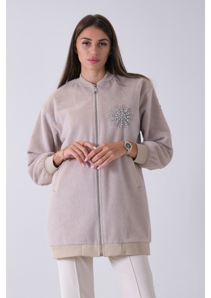 Taş Üzeri Taş Detaylı Yandan Cepli Peluş Hırka 4701420.50 fırsatları