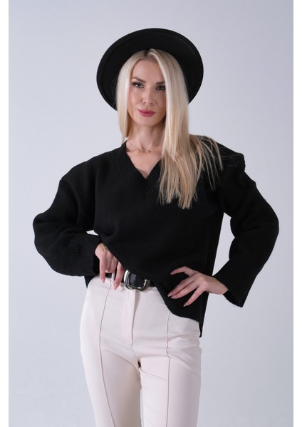 Siyah V Yaka Beli Lastikli Triko Kazak 46892623.01