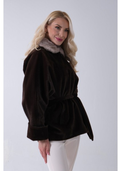 Koyu Kahve Yakası Kürk Detaylı Kemerli Fermuar Kapamalı Kaşe Ceket 5307098.486 fırsatları