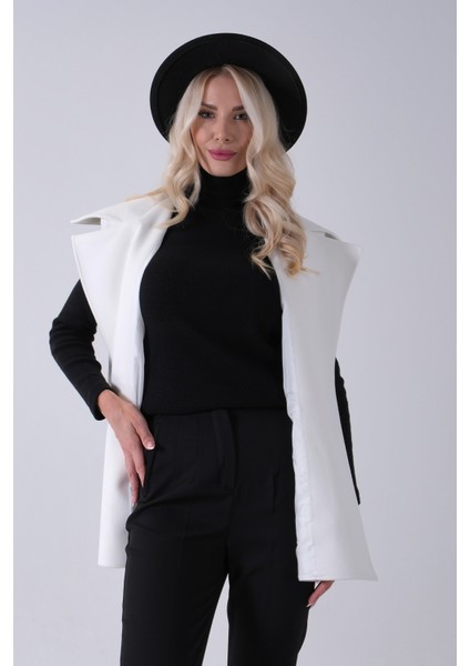 Ekru Yakalı Cepli 2 Düğmeli Kemer Bağlamalı Kaşe Yelek 5307107.147