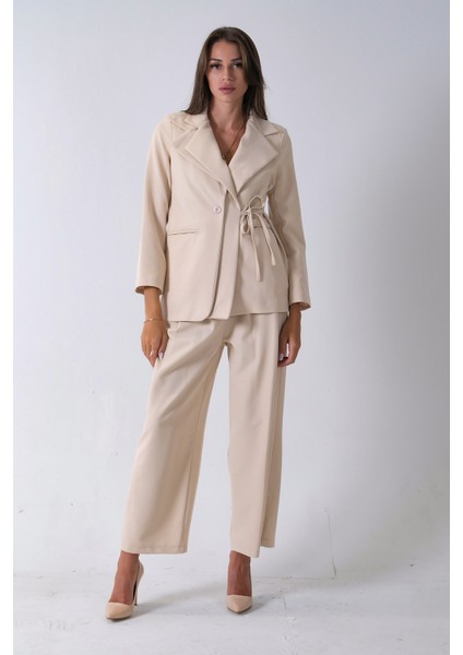 Krem Çift Cep Yandan Bağlamalı Ceket Pantolonlu Takım 4592259.19 modelleri