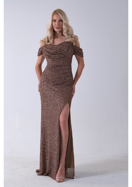 Bakır Düşük Omuz Yırtmaç Detaylı Pul Payet Abiye 9705646.231 fiyatları