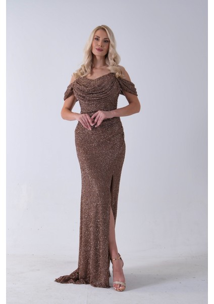 Bakır Düşük Omuz Yırtmaç Detaylı Pul Payet Abiye 9705646.231 fırsatları