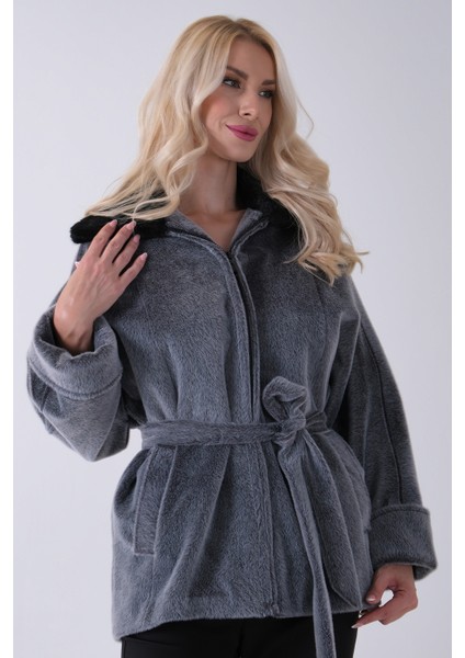 Gri Yakası Kürk Detaylı Kemerli Fermuar Kapamalı Kaşe Ceket 5307098.06 indirimleri