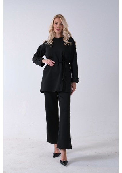 Siyah Bisiklet Yaka Önü Düğme Kapama Görünümlü Pantolonlu Scuba Takım 4592265.01