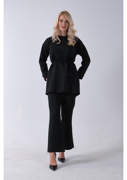 Siyah Bisiklet Yaka Önü Düğme Kapama Görünümlü Pantolonlu Scuba Takım 4592265.01