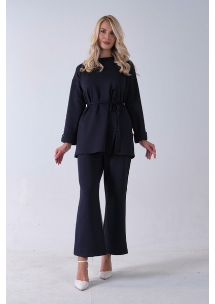 Lacivert Bisiklet Yaka Önü Düğme Kapama Görünümlü Pantolonlu Scuba Takım 4592265.02 fiyatları