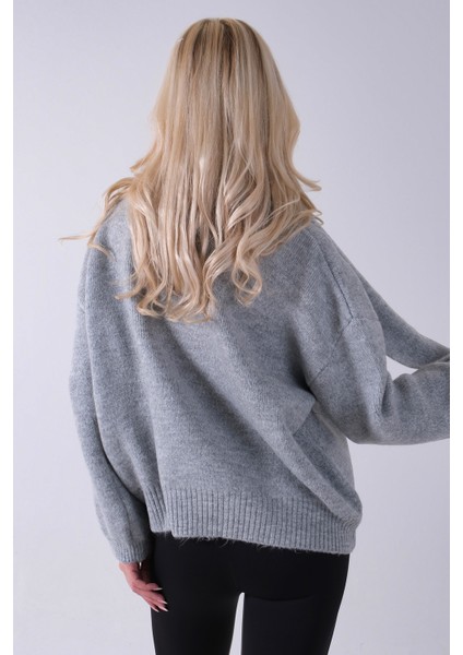 Gri Şal Aksesuarlı Bisiklet Yaka Triko Kazak 46892633.06