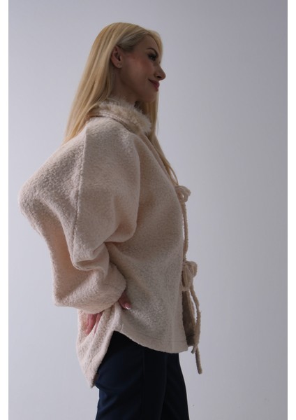 Ekru Önü Bağlama Detaylı Yakası Kürklü Panço 47122475.147