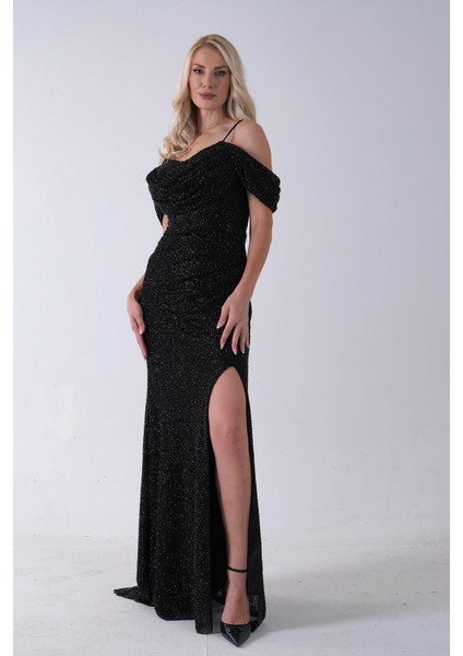 Siyah Düşük Omuz Yırtmaç Detaylı Pul Payet Abiye 9705646.01