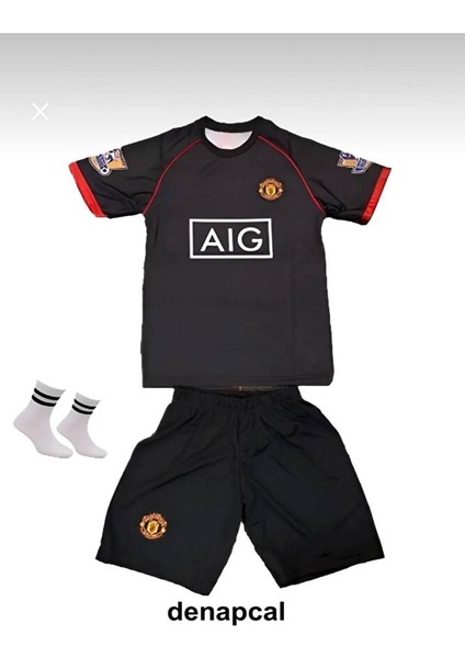 Manchester United Ronaldo 2024/25 Yeni Sezon Siyah Desenli Çocuk Forması 4'lü Set fiyatları