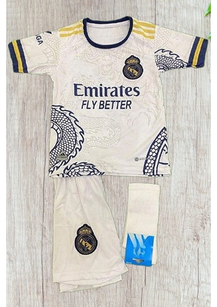 Real. Madrid. Vini Jr 7 Dragon Desenli Özel Tasarım Çocuk Forması 3 Lü Set Beyaz fiyatları