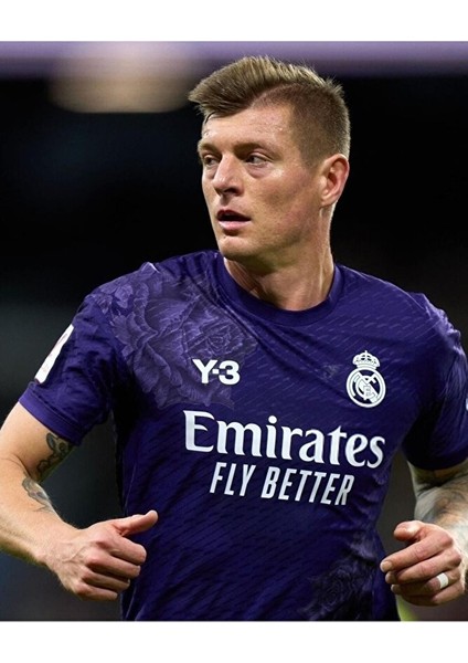 Y-3 2023/24 Toni Kroos Özel Konsept Forması Mor fiyatları