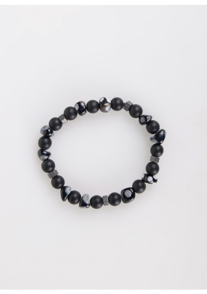 Bilekli, Bedensiz, Renksiz