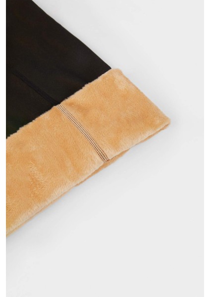 Kadın Puantiyeli Termal Külotlu Çorap