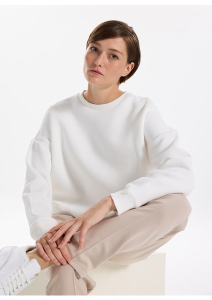 Bisiklet Yaka Düz Ekru Kadın Sweatshırt Ravello-Y
