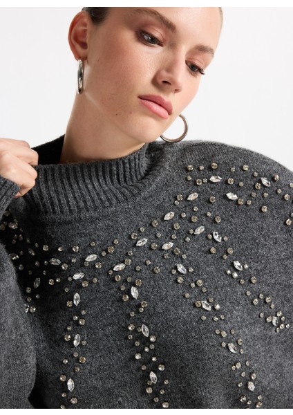 Yarım Balıkçı Yaka Loose Fit Taşlı Antrasit Kazak Kadın F5WL-KZK0307 indirimleri