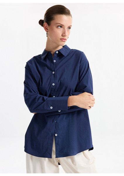 Loose Fit Gömlek Yaka Düz Lacivert Kadın Gömlek F5WL-GML0105 fırsatları