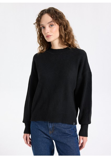 Bisiklet Yaka Loose Fit Düz Örgü Desenli Siyah Kazak Kadın J5WL-KZK7153 fiyatları