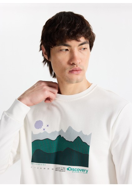D5WM-SWT3882 Kırık Beyaz Bisiklet Yaka Relaxed Baskılı Erkek Sweatshırt