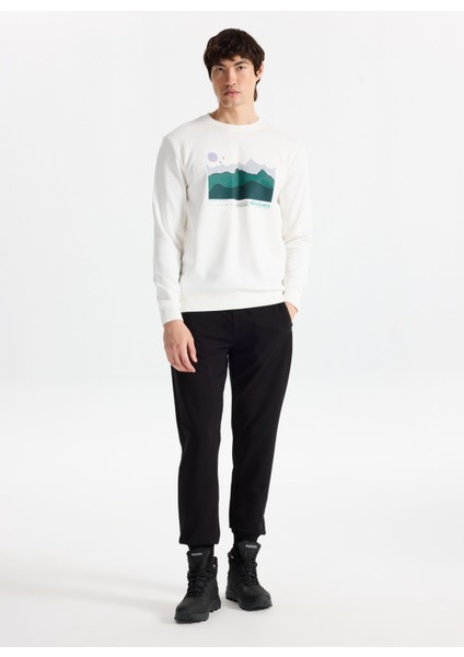 D5WM-SWT3882 Kırık Beyaz Bisiklet Yaka Relaxed Baskılı Erkek Sweatshırt fiyatları