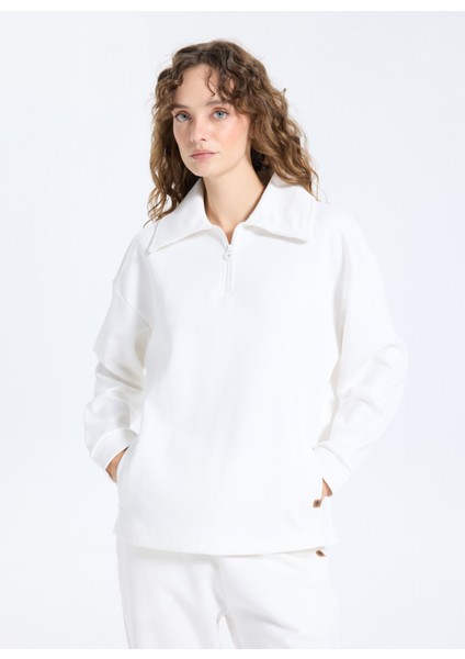 Bato Yaka Baskılı Ekru Kadın Sweatshırt J5WL-SWT7179 fırsatları