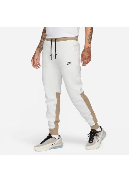 Tech Fleece Erkek Beyaz Eşofman Altı FB8002-121