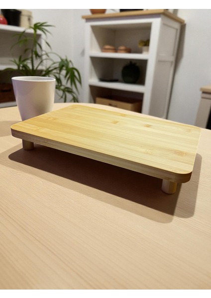 Ayaklı Bambu Sunum ve Kesme Tahtası – Doğal Bambu, 32X22X3 cm | Servis Tahtası, Kahvaltı Sunum Tahtası, Mutfak Kesme Tahtası