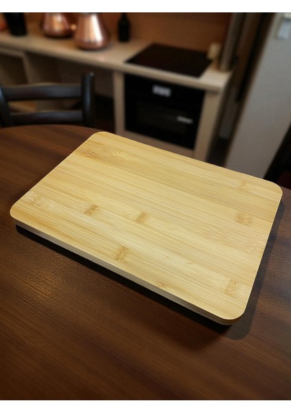 Ayaklı Bambu Sunum ve Kesme Tahtası – Doğal Bambu, 32X22X3 cm | Servis Tahtası, Kahvaltı Sunum Tahtası, Mutfak Kesme Tahtası