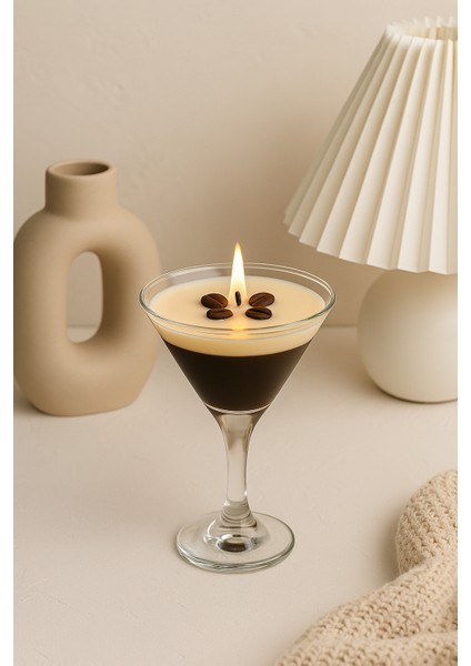 Espresso Martini Bardağında Kahve Kokulu Doğal Soya Mumu ve Dekor 200 ml (2 Adet) modelleri