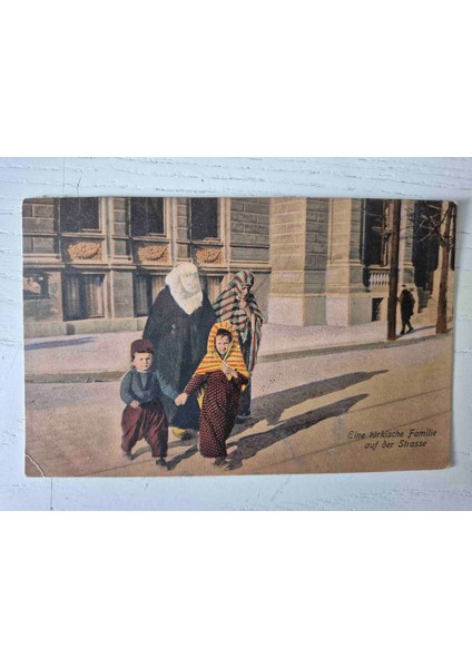1899 Tarihli Borsa Hersek Türk Ailesi Kartpostal. Orijinal Dönemine Ait Postadan Geçmiş Pullu ve Tarih Yazılı. Çok Nadir Sarayevo Kartpostal.