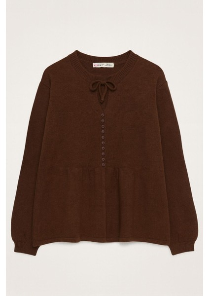 6952 Kadın Bağlamalı Düğme Detaylı Triko Kazak Kahve