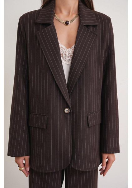 4753 Kadın Çizgili Oversize Blazer Ceket Kahve indirimleri