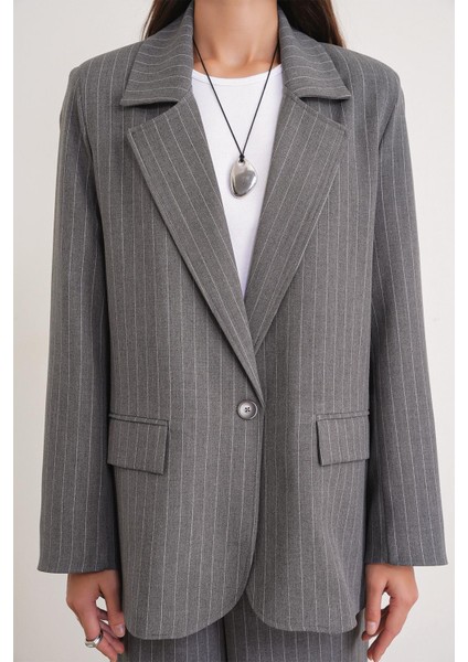 4753 Kadın Çizgili Oversize Blazer Ceket Gri indirimleri