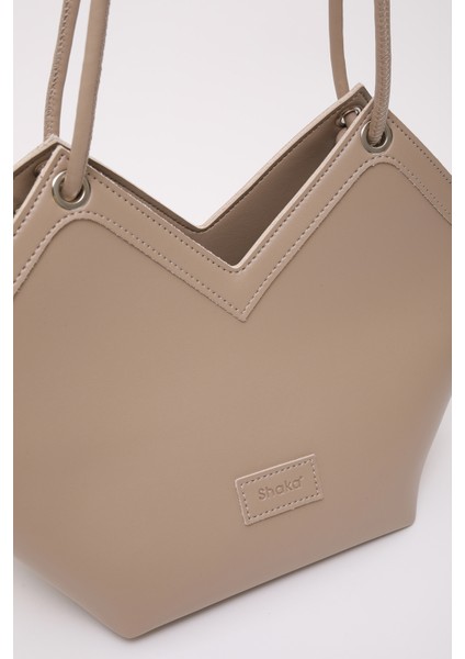 Vizon SHK164 Astarlı Asimetrik Kesim Tek Bölmeli Askılı Fermuarlı El, Kol ve Omuz Çantası indirimleri