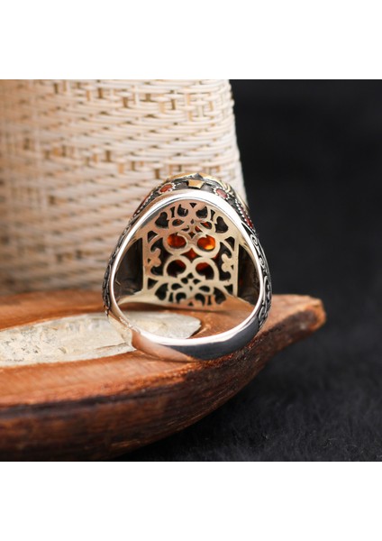 Kişiye Özel Harf Yazılı Toz Kehribar Taşlı Gümüş Erkek Yüzük fırsatları