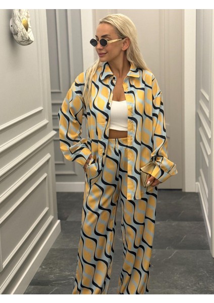 Parlak Dokulu Önden Düğmeli Beli Lastikli Sarı Alt-Üst Takım