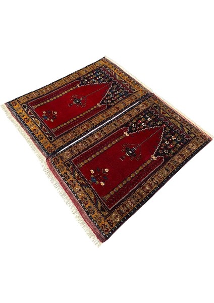 El Dokuma Çift Sıfır Eski Yahyalı Namazlık Kök Boya %100 Yün Seccade Kırmızı