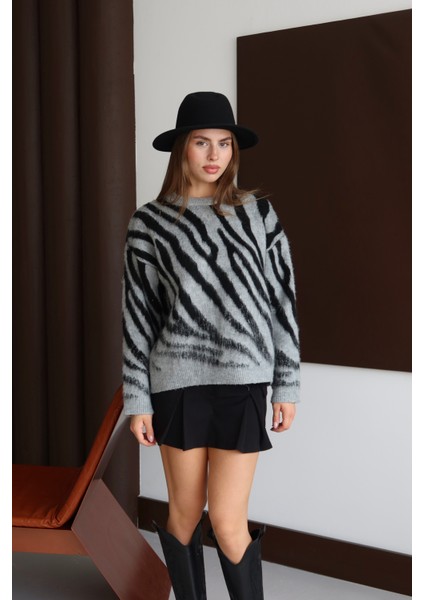 Kadın Zebra Desen Triko Kazak modelleri