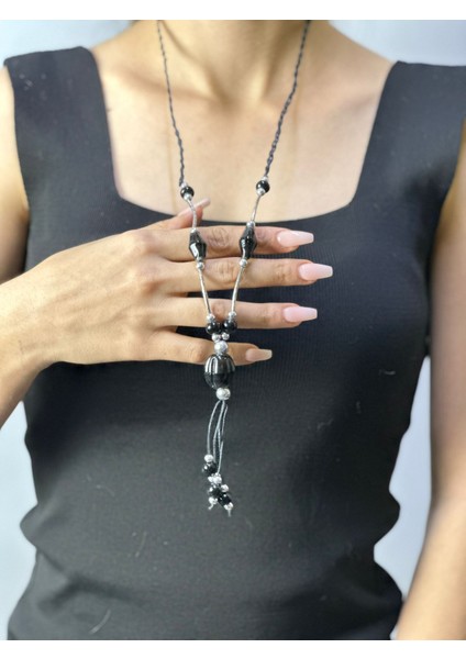 Siyah Boncuklu Deri Kayışlı Kadın Kolye 35 cm modelleri