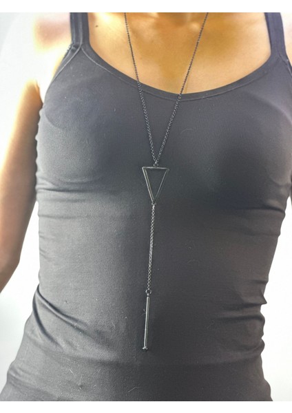 Siyah Üçgen Zincir Kadın Kolye 32 cm modelleri
