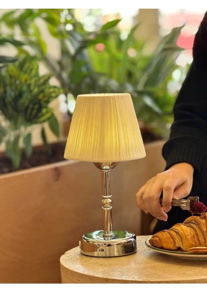 Krem Süet Kadife Kablosuz Şarjlı Masa Lambası - Alt Uzun Gümüş fırsatları