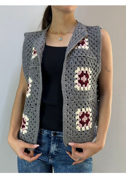 El Örgüsü Motifli Gri Kadın Yelek